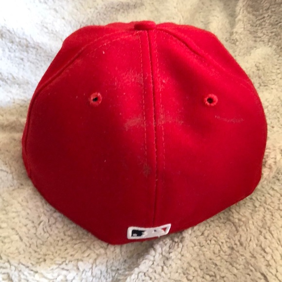 Angels fitted hat - Picture 2 of 4